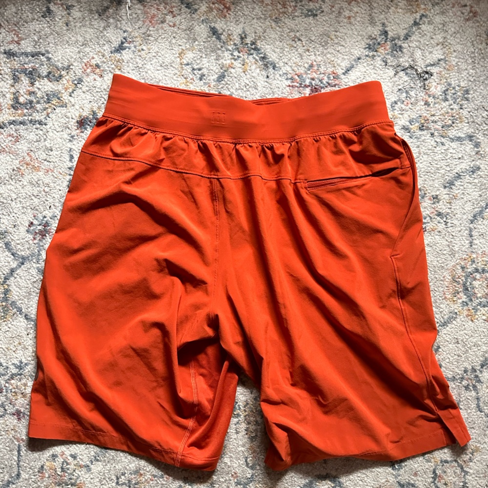 THE Short 9” Medium Salmon/Orange